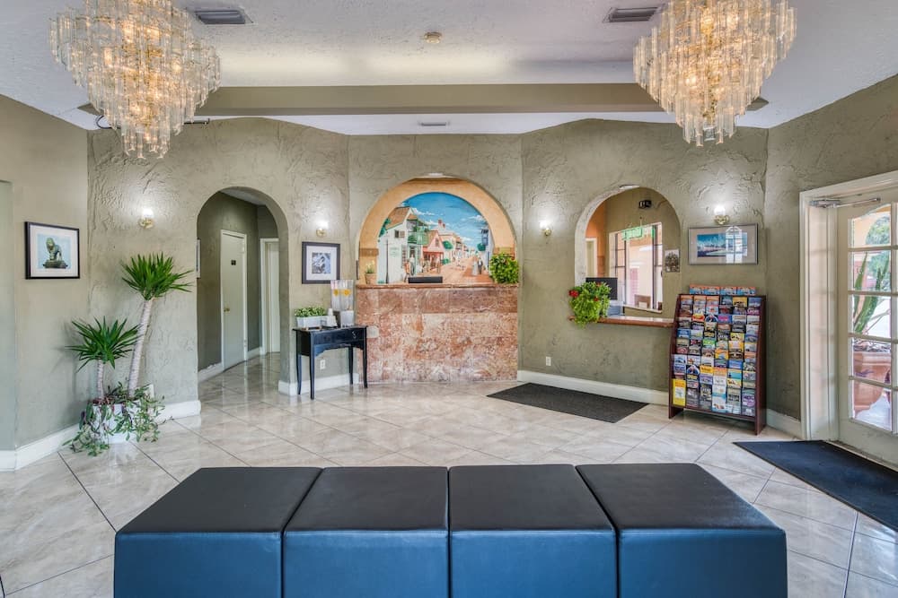 Villa 1565 interior in St. Augustine, FL — gallery photo 2