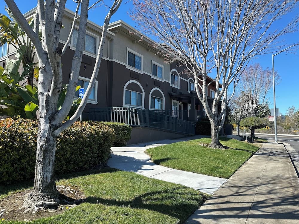 Holiday Inn Express & Suites Mountain View Silicon Valley by IHG — hotel in Mountain View, California