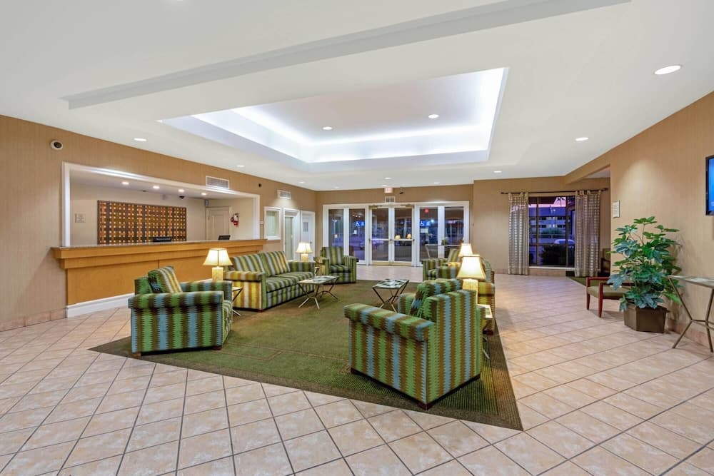 Travelodge by Wyndham Phoenix North — hotel in Phoenix, Arizona