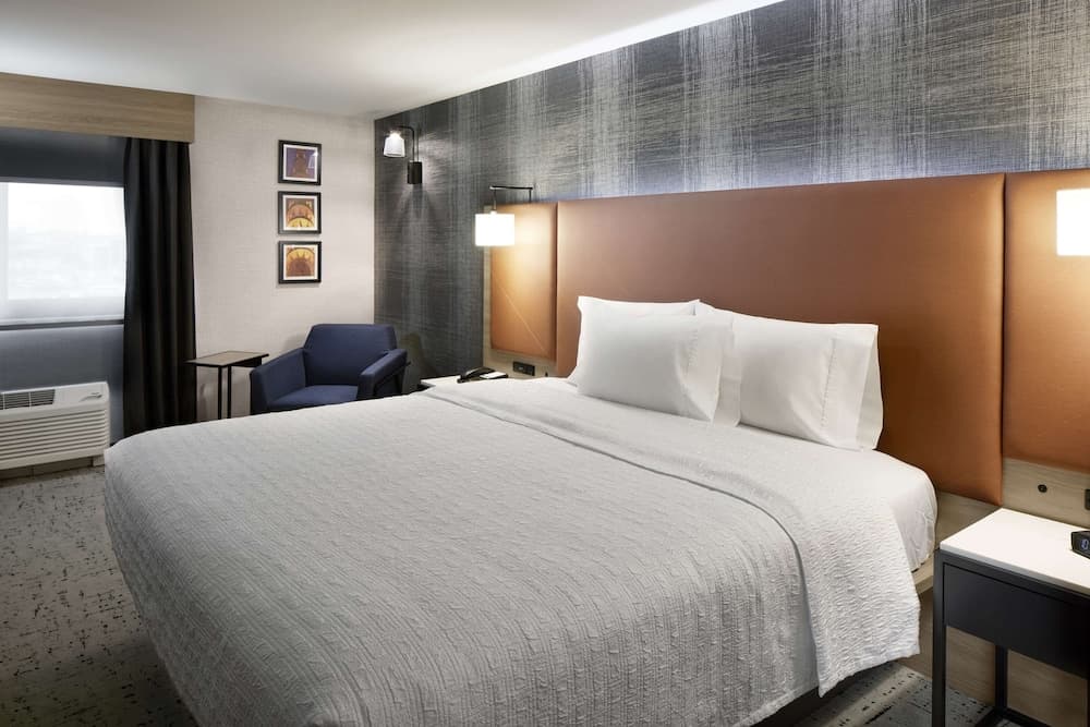 Hampton Inn Newark Airport gallery photo in Newark, NJ — image 15