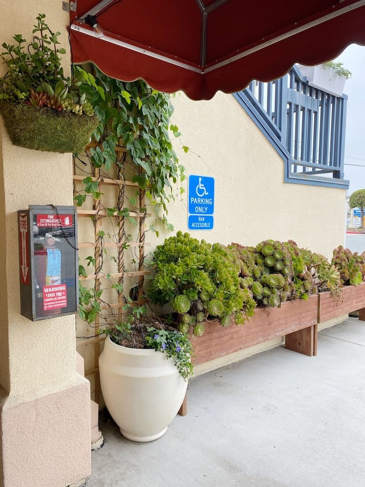 Monarch Valley Inn Marina at Monterey Bay gallery photo in Marina, CA — image 9