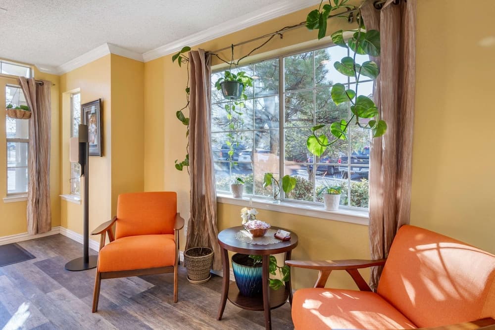 Suburban Studios Albuquerque Uptown property views in Albuquerque, NM — gallery photo 3