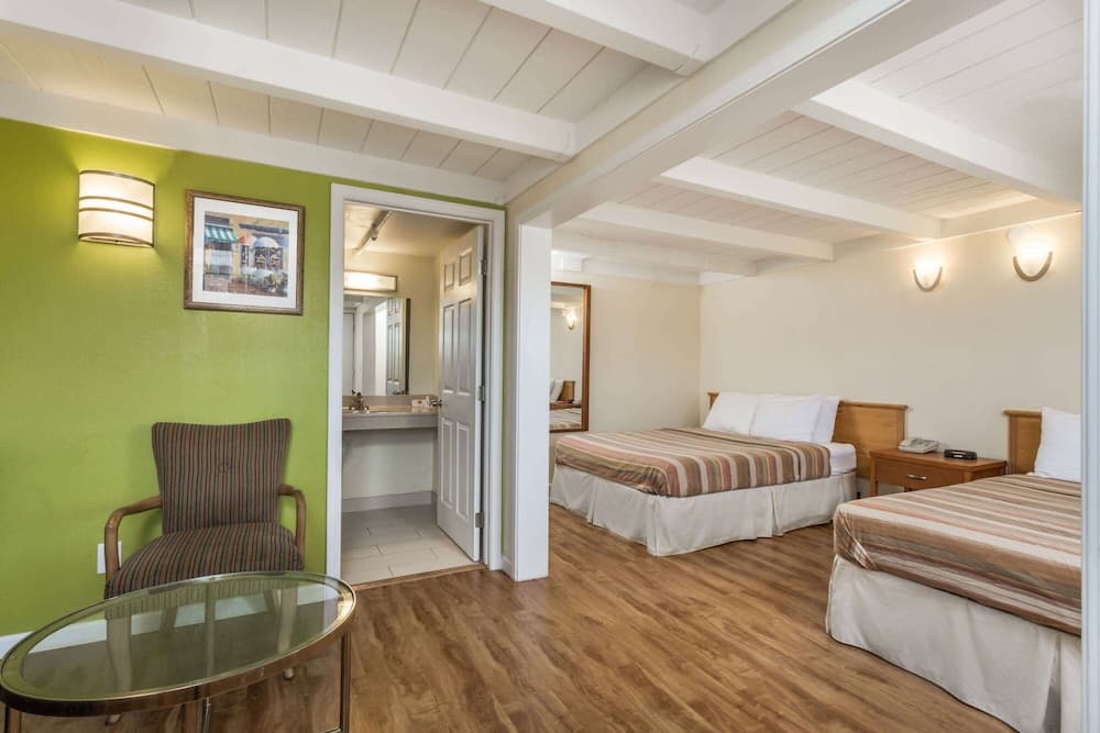 Travelodge by Wyndham Fairfield/Napa Valley gallery photo in Fairfield, CA — image 16
