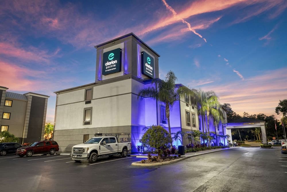 Clarion Pointe Lakeland I-4 — hotel in Lakeland, Florida