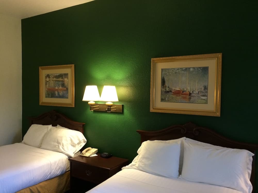 Ruskin Inn Hotel gallery photo in Ruskin, FL — image 43