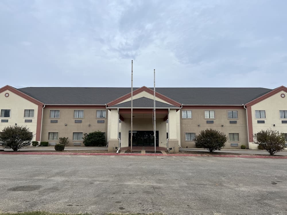 HiWay Inn Express featured exterior or lobby in Hugo, OK — similar hotel