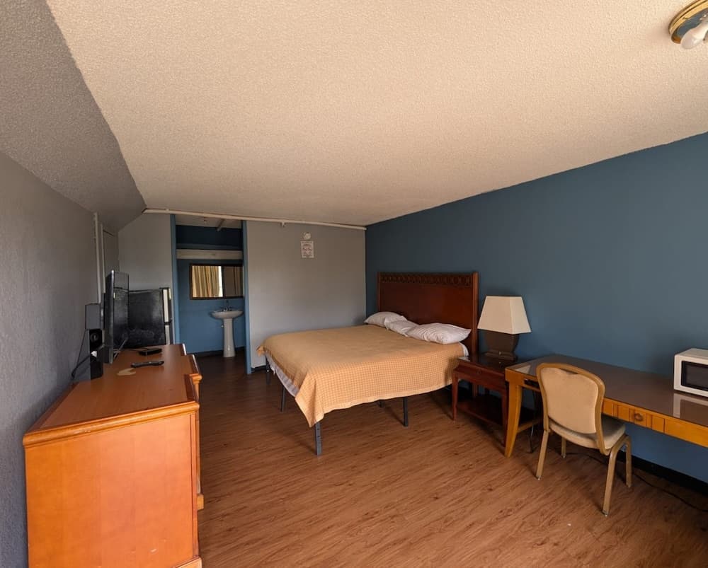 Heritage Inn Cartersville property views in Cartersville, GA — gallery photo 3