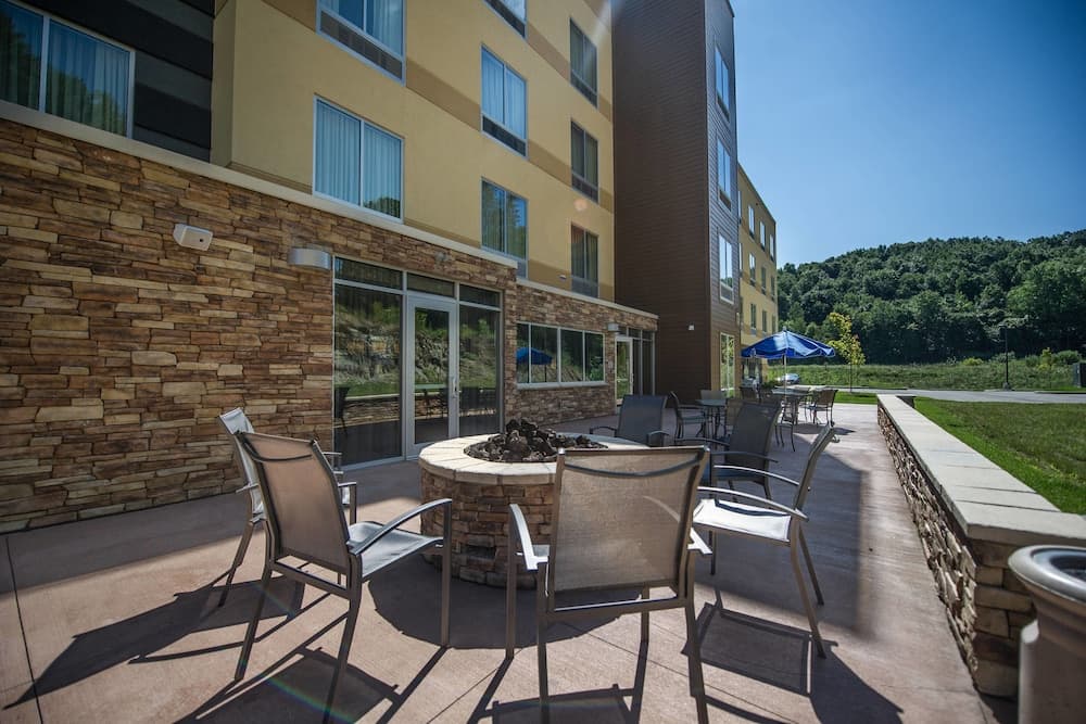 Fairfield Inn & Suites Cambridge gallery photo in Cambridge, OH — image 26
