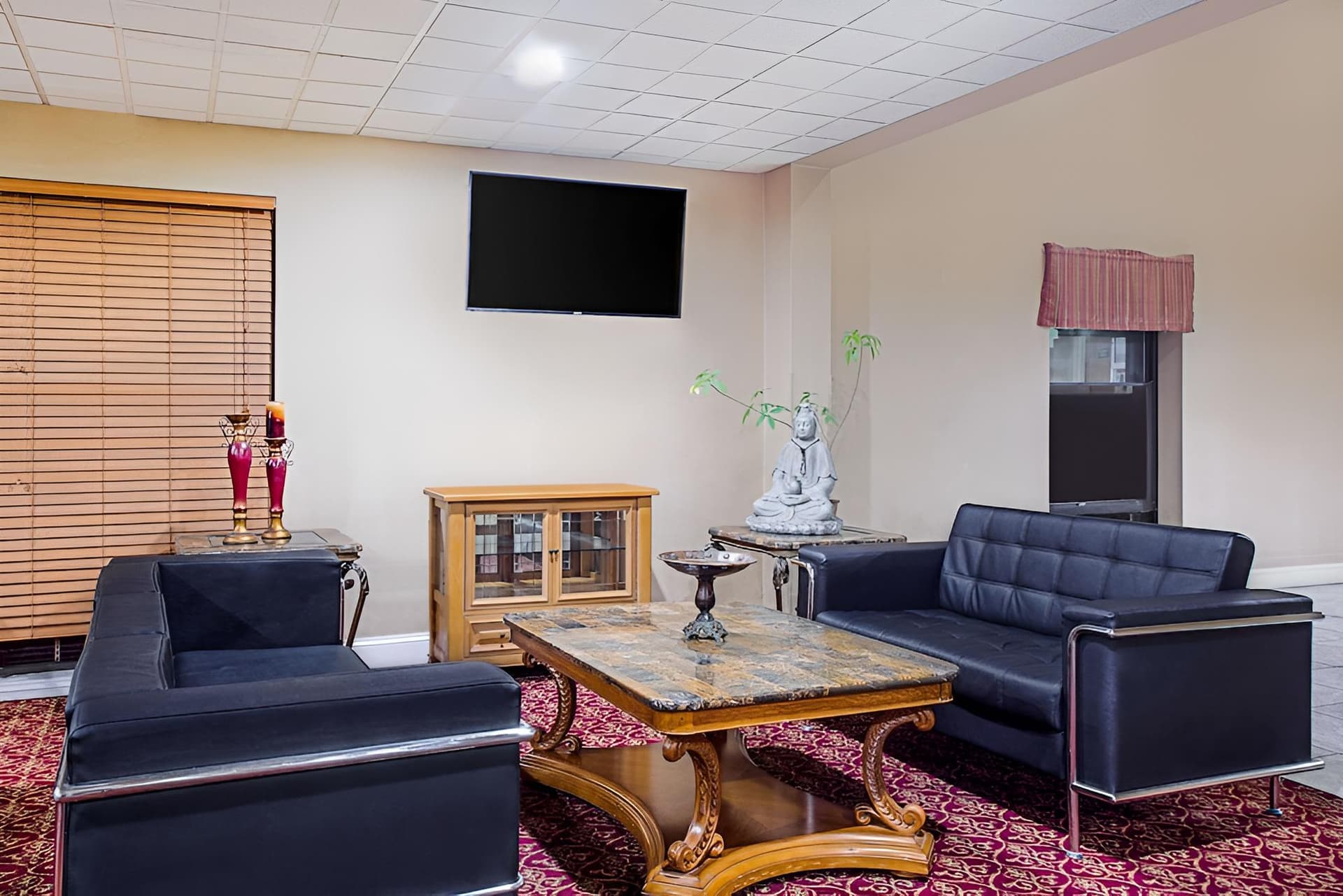 Super 8 by Wyndham Chattanooga/Hamilton Place property views in Chattanooga, TN — gallery photo 3
