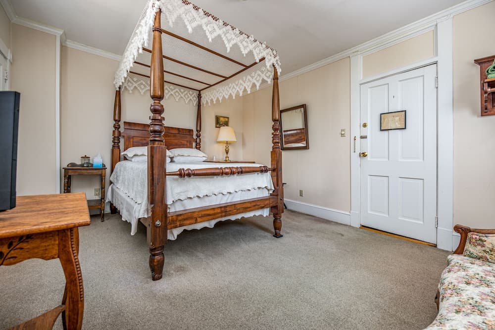Wayside Inn gallery photo in Middletown, VA — image 29