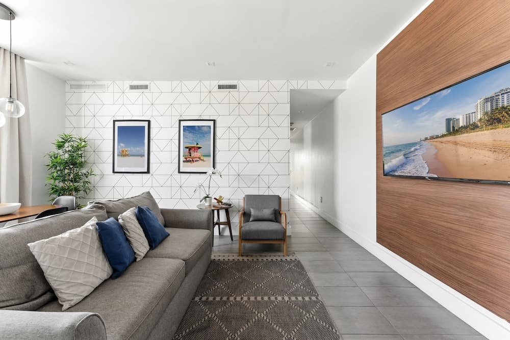 Luxury Sobe 2 Bedroom Apartment featured exterior or lobby in Miami Beach, FL — similar hotel