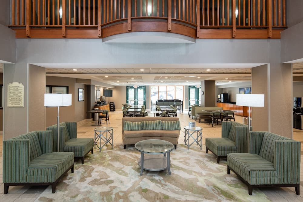 Best Western Inn & Suites San Mateo - San Francisco Airport gallery photo in San Mateo, CA — image 5