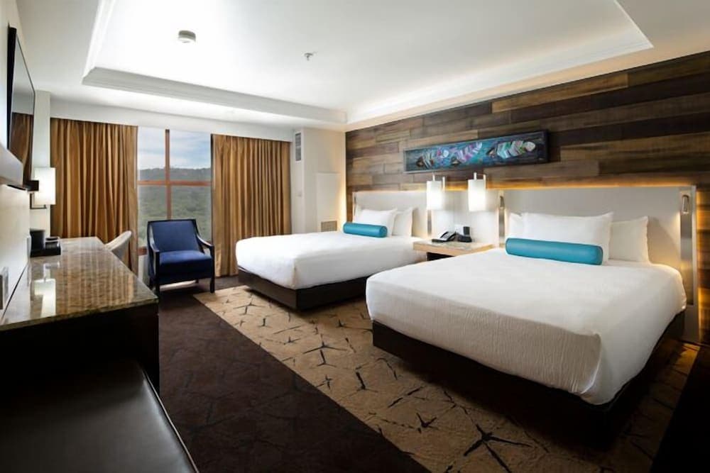 Chukchansi Gold Resort & Casino interior in Coarsegold, CA — gallery photo 2