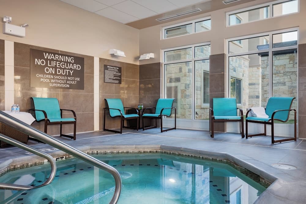Residence Inn Austin Lake Travis/River Place interior in Austin, TX — gallery photo 2