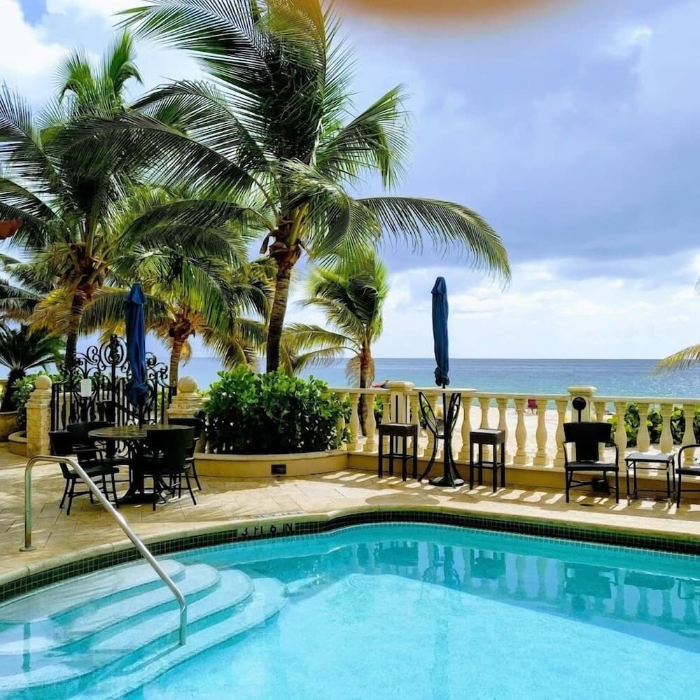 The Sea Lord Hotel & Suites (Adults Only) interior in Lauderdale-by-the-Sea, FL — gallery photo 2