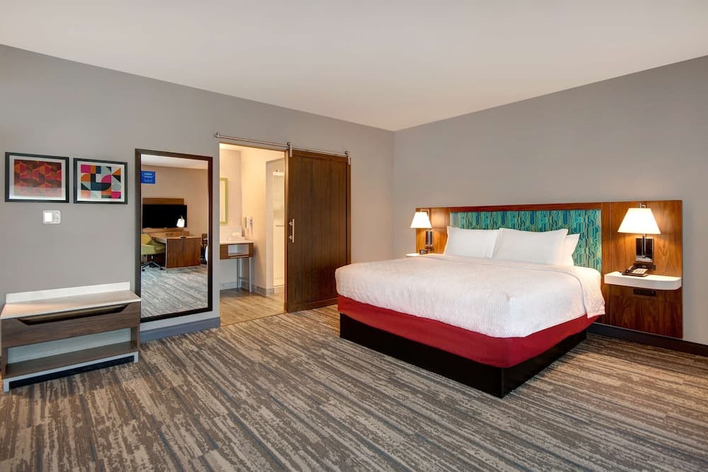 Hampton Inn & Suites Ontario Rancho Cucamonga gallery photo in Rancho Cucamonga, CA — image 7