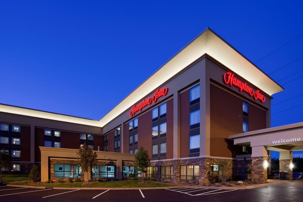 Hampton Inn Minneapolis NW Maple Grove featured exterior or lobby in Maple Grove, MN — similar hotel