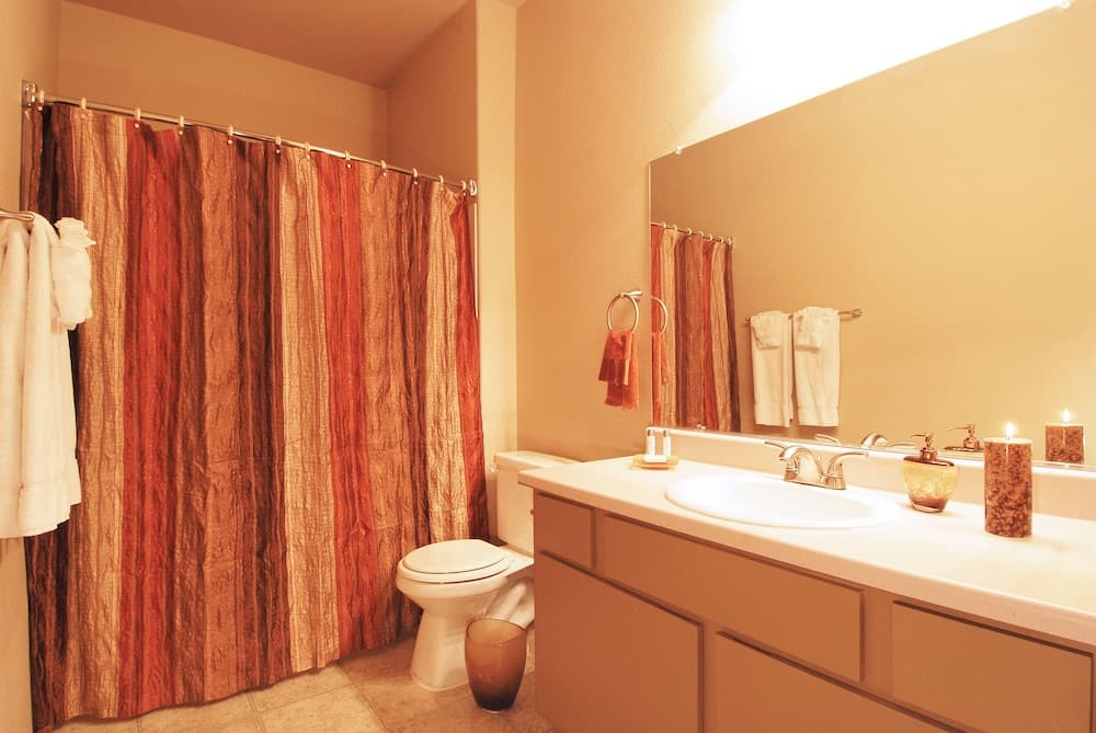 Raintree at Phoenix South Mountain Preserve property views in Phoenix, AZ — gallery photo 3