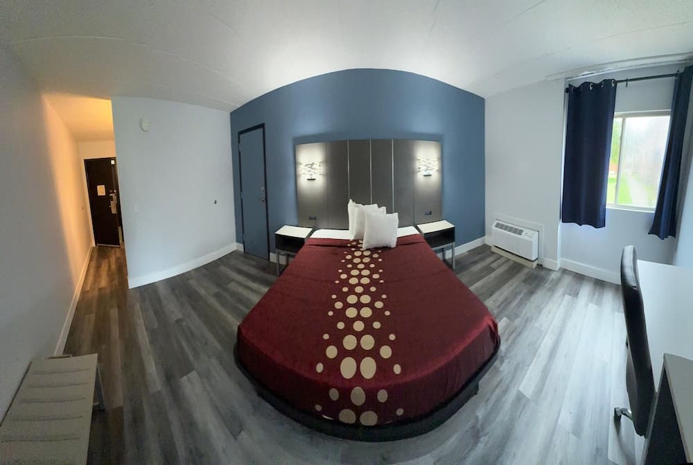 Coratel Inn and Suites La Crosse gallery photo in La Crosse, WI — image 17