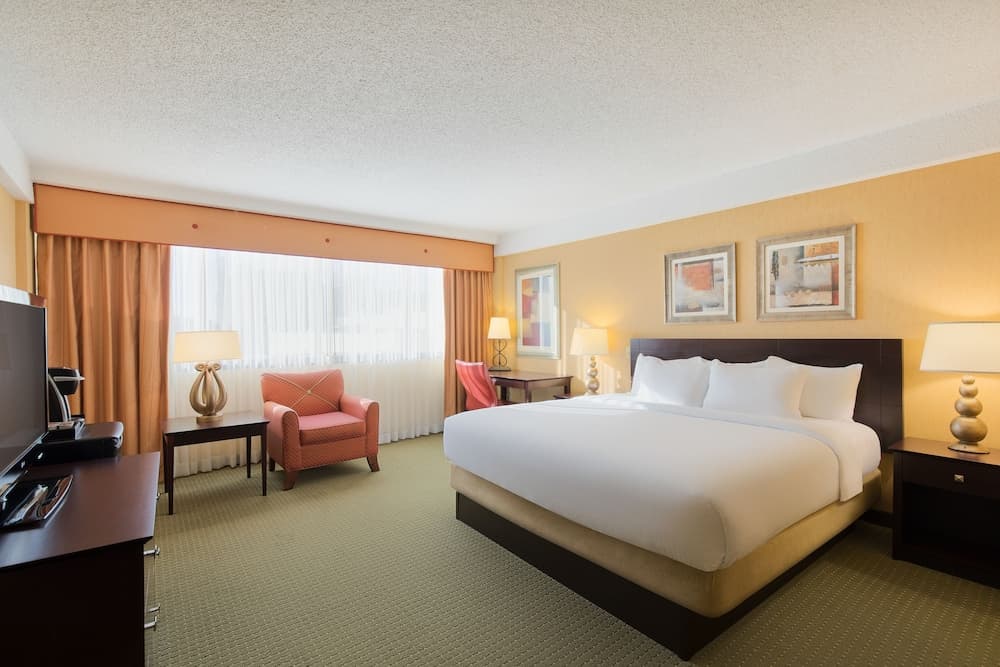 University Plaza Hotel gallery photo in Springfield, MO — image 5