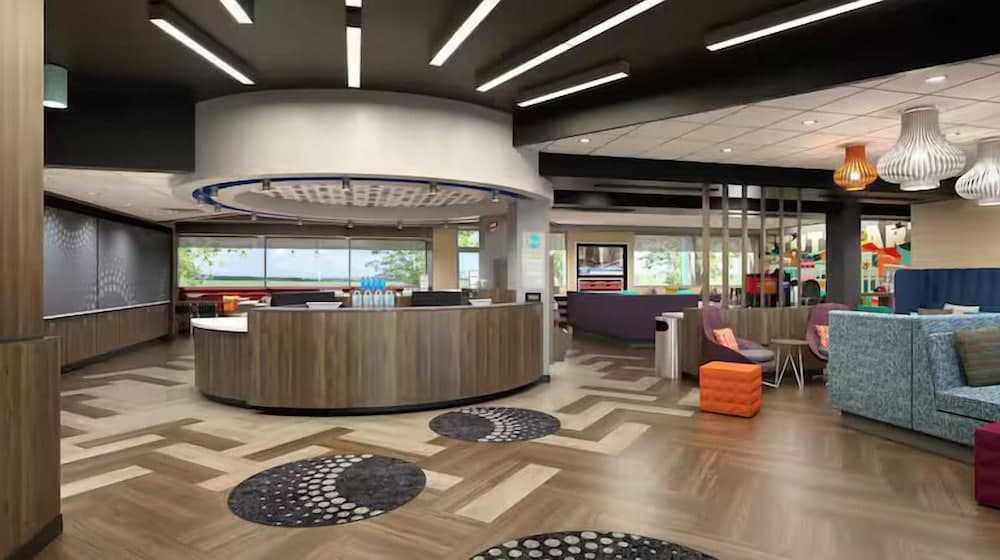 Tru By Hilton Spring Hill interior in Spring Hill, TN — gallery photo 2