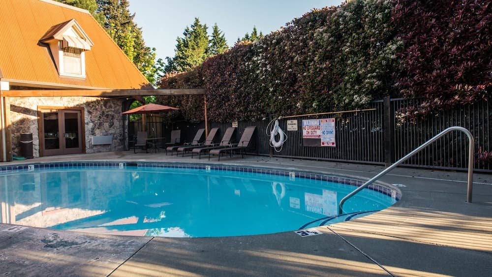 Riverside Inn gallery photo in Grants Pass, OR — image 54