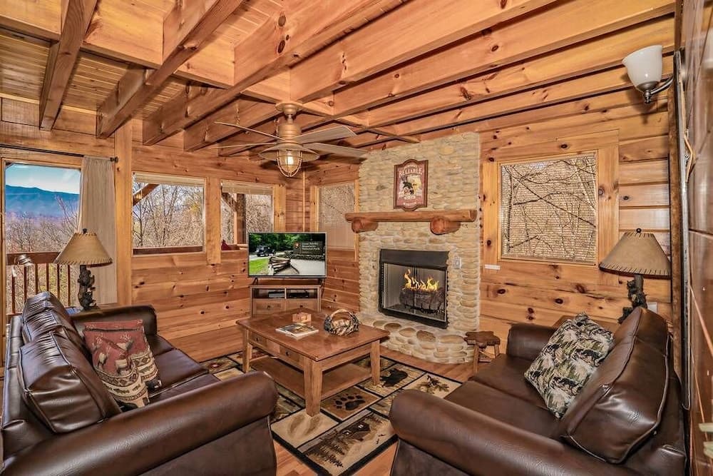 A Mountain Dream featured exterior or lobby in Sevierville, TN — similar hotel