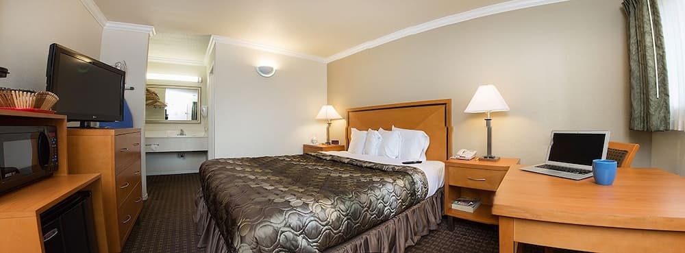SOMA Park Inn – Civic Center interior in San Francisco, CA — gallery photo 2