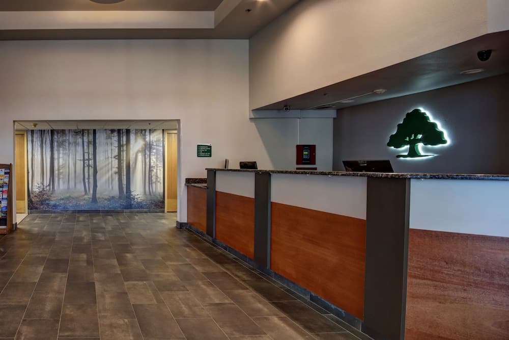 GreenTree Inn Albuquerque property views in Albuquerque, NM — gallery photo 3