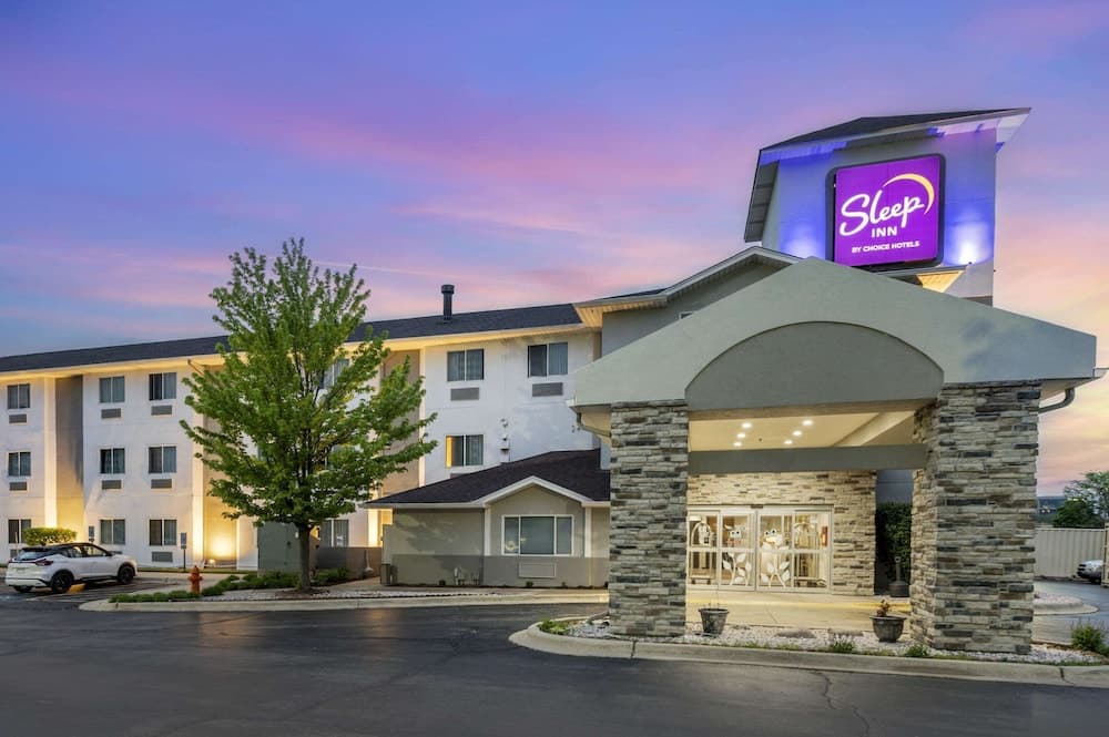 Sleep Inn Naperville - Chicago gallery photo in Naperville, IL — image 11