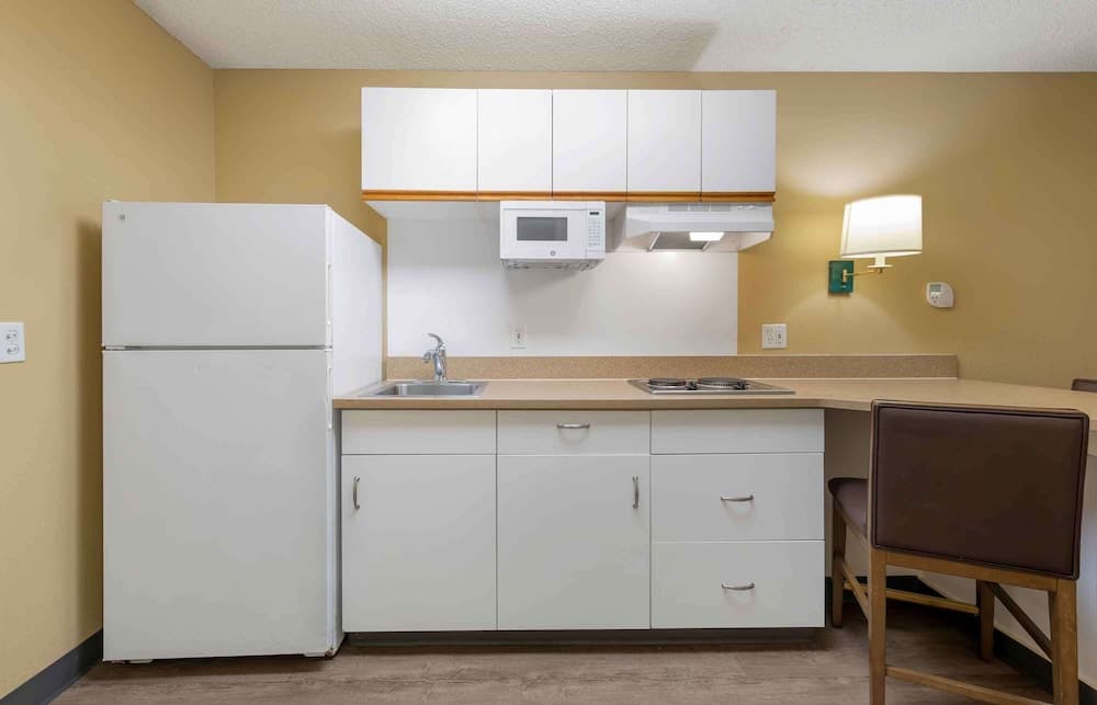 Extended Stay America Suites Los Angeles Torrance Del Amo Ci gallery photo in Torrance, CA — image 8