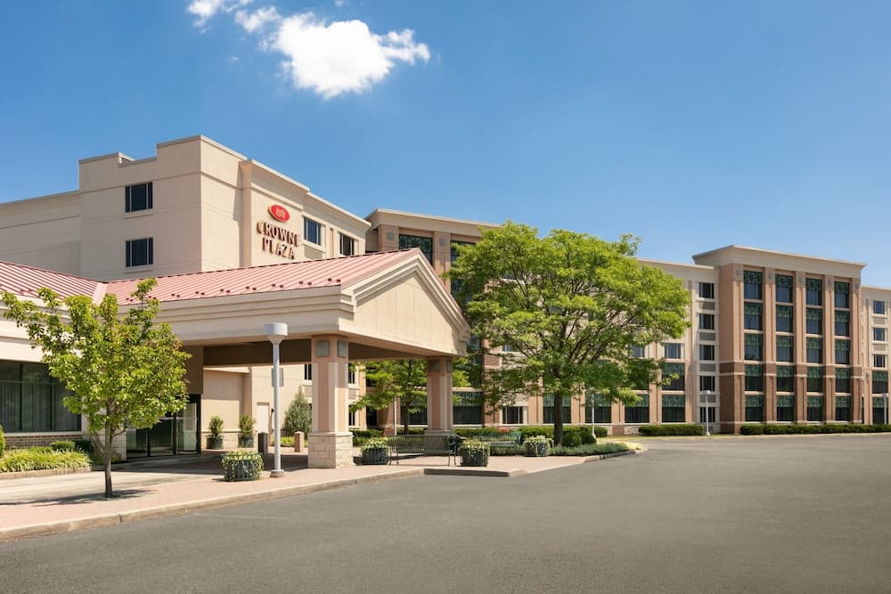 Crowne Plaza: Philadelphia - King of Prussia by IHG — hotel in King of Prussia, Pennsylvania
