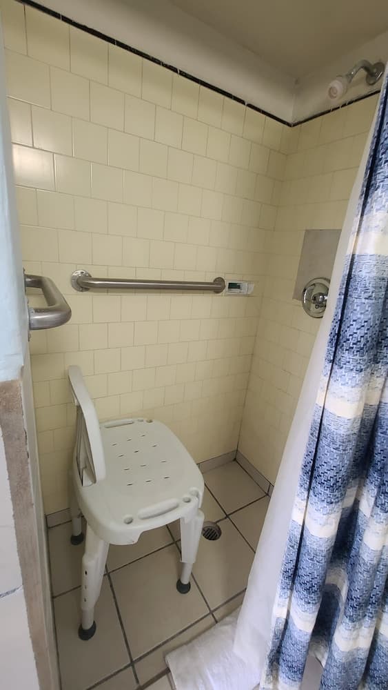 Green spot motel property views in Victorville, CA — gallery photo 3