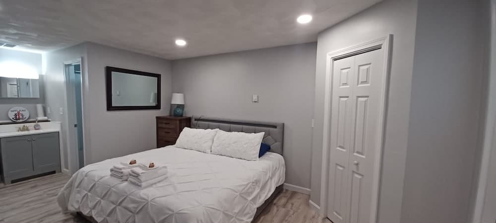 Breakers by the Sea property views in Hampton, NH — gallery photo 3