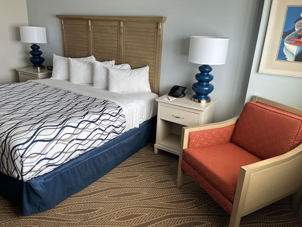 Silver Slipper Casino & Hotel - Adults Only interior in Bay St Louis, MS — gallery photo 2