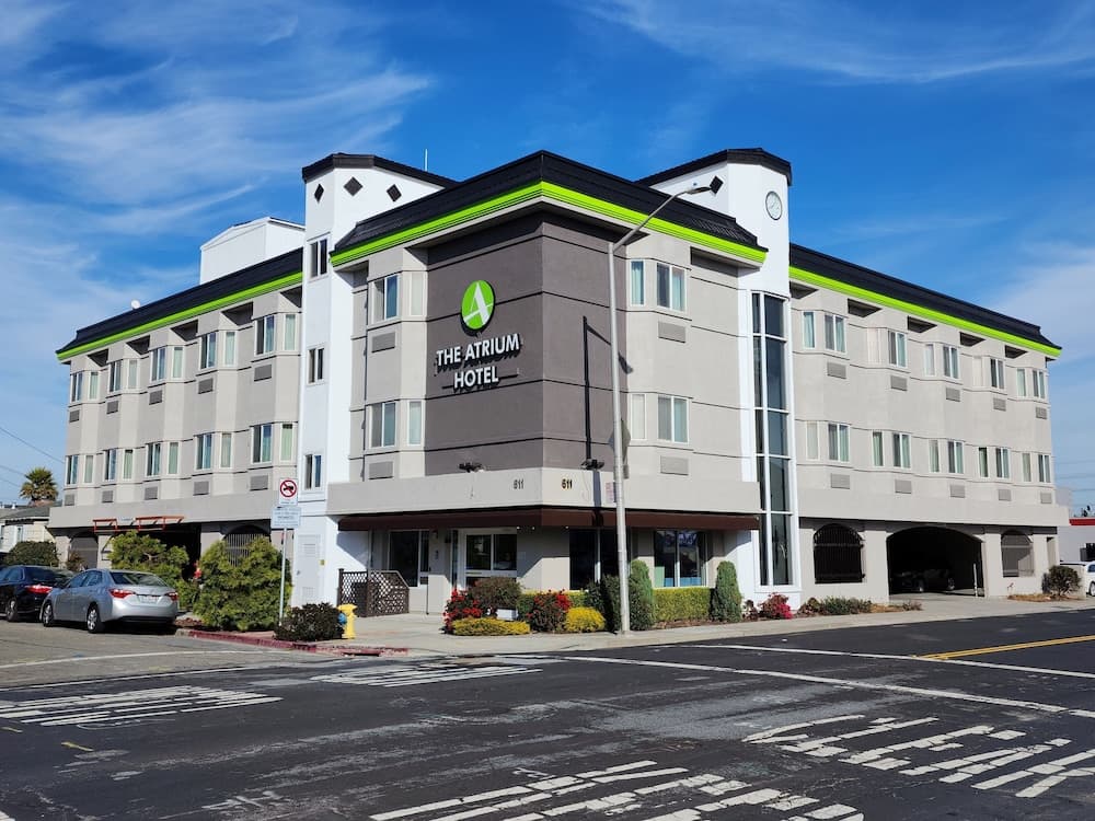 The Atrium Hotel — hotel in San Bruno, California