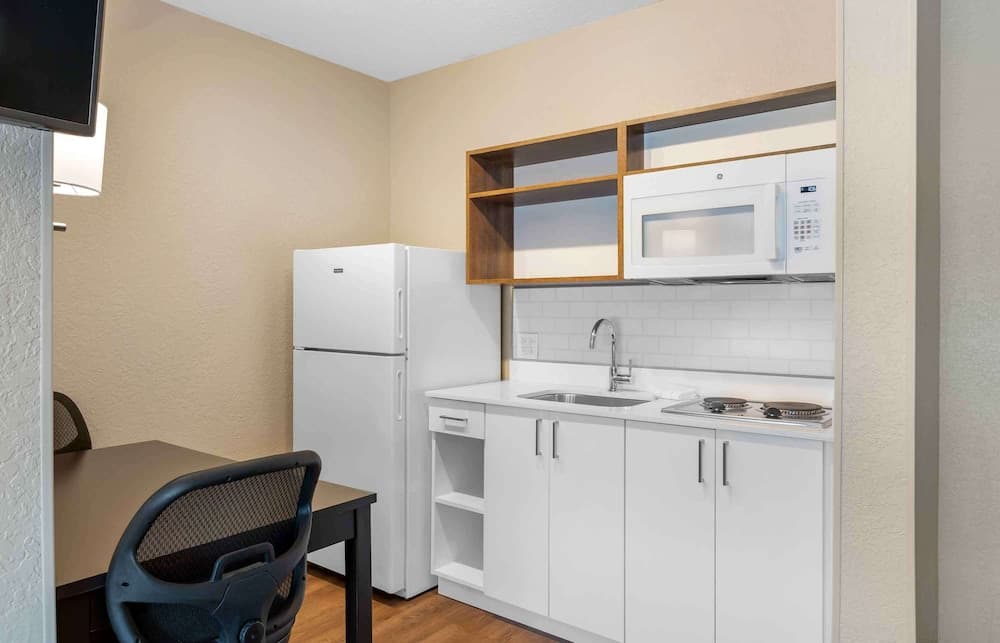 Extended Stay America Premier Suites Ft Lauderdale CypressCk gallery photo in Pompano Beach, FL — image 22