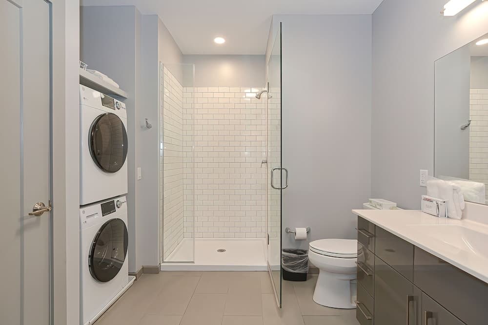 Global Luxury Suites Downtown Providence gallery photo in Providence, RI — image 26