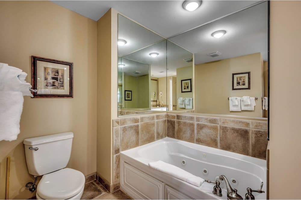 North Beach Resort & Villas gallery photo in North Myrtle Beach, SC — image 946
