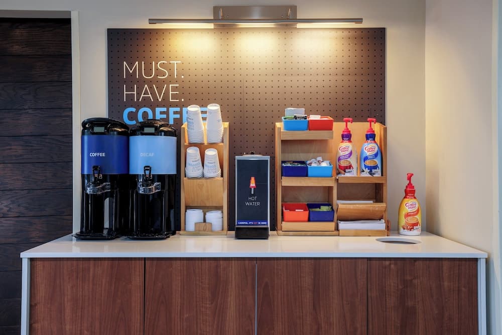 Holiday Inn Express Burlington by IHG gallery photo in Burlington, NC — image 58