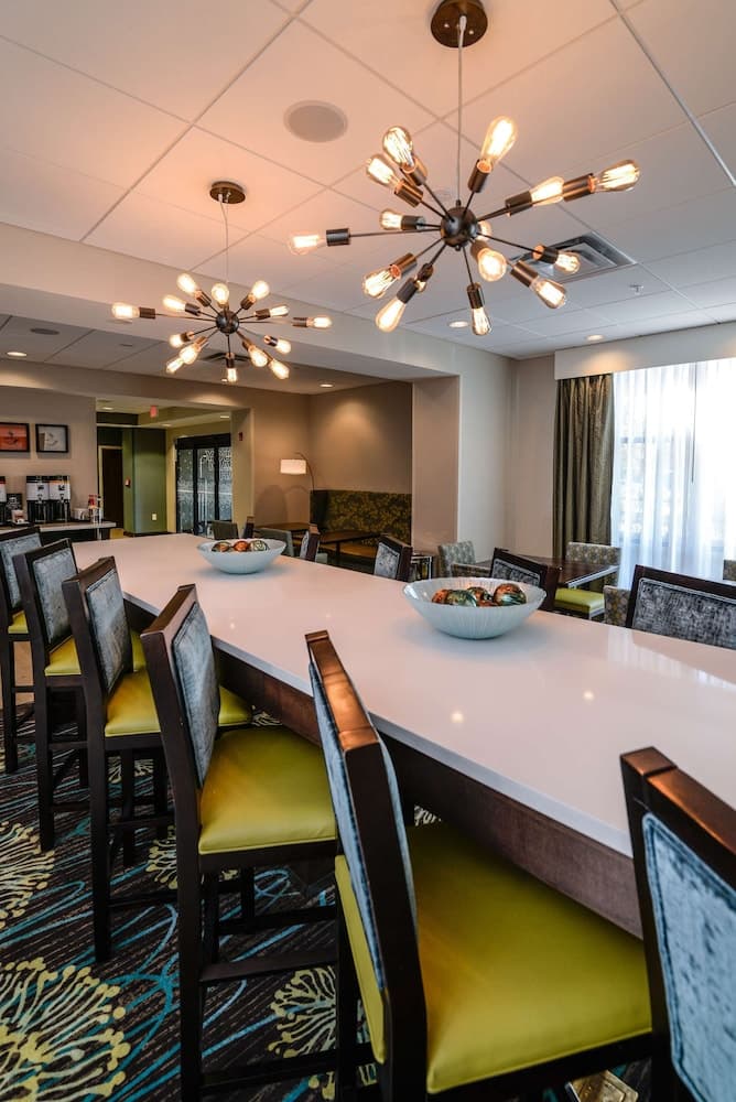 Hampton Inn Brighton gallery photo in Brighton, MI — image 45