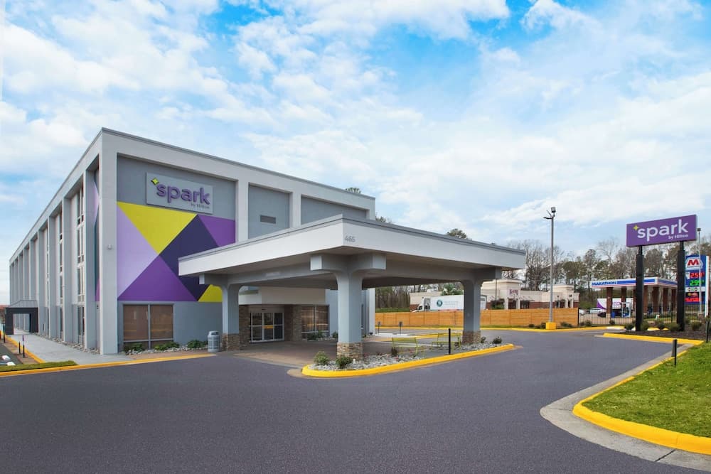 Spark By Hilton Jackson Ridgeland featured exterior or lobby in Jackson, MS — similar hotel