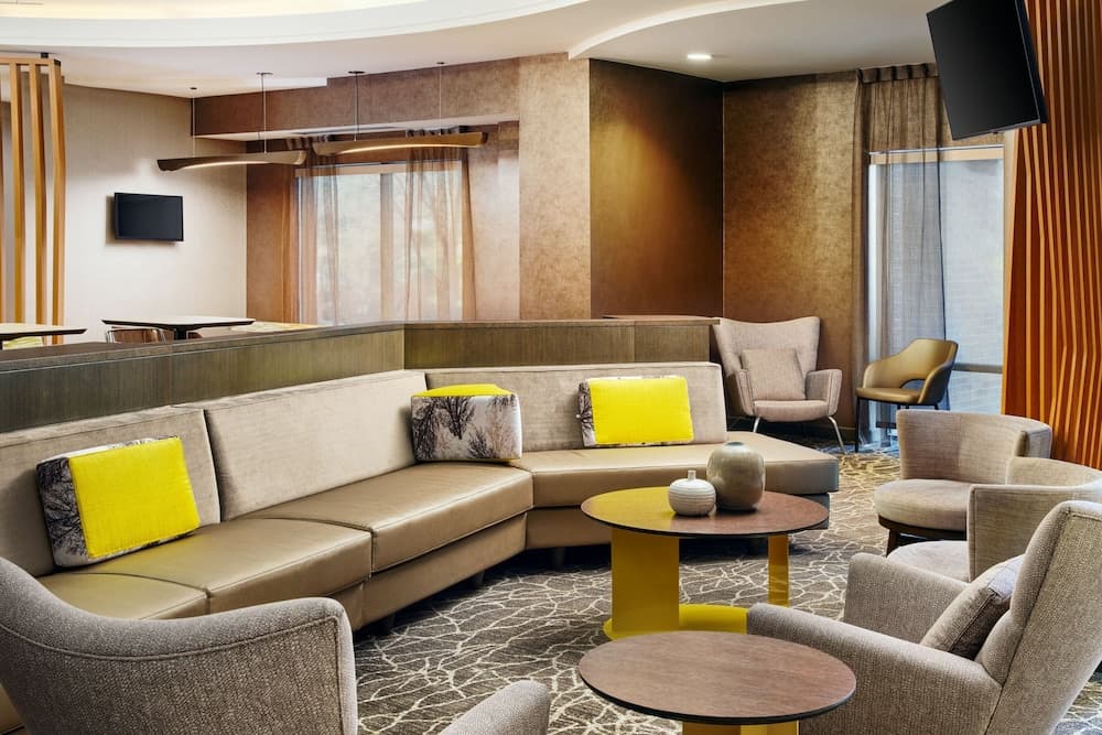 Springhill Suites by Marriott Richmond Northwest interior in Richmond, VA — gallery photo 2