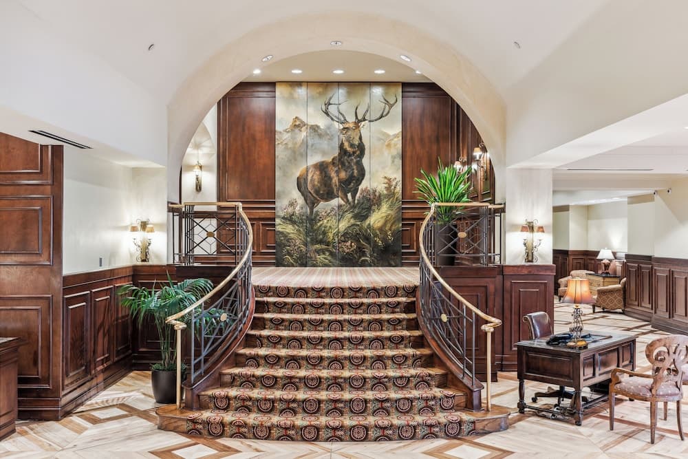 The Houstonian Hotel, Club & Spa property views in Houston, TX — gallery photo 3