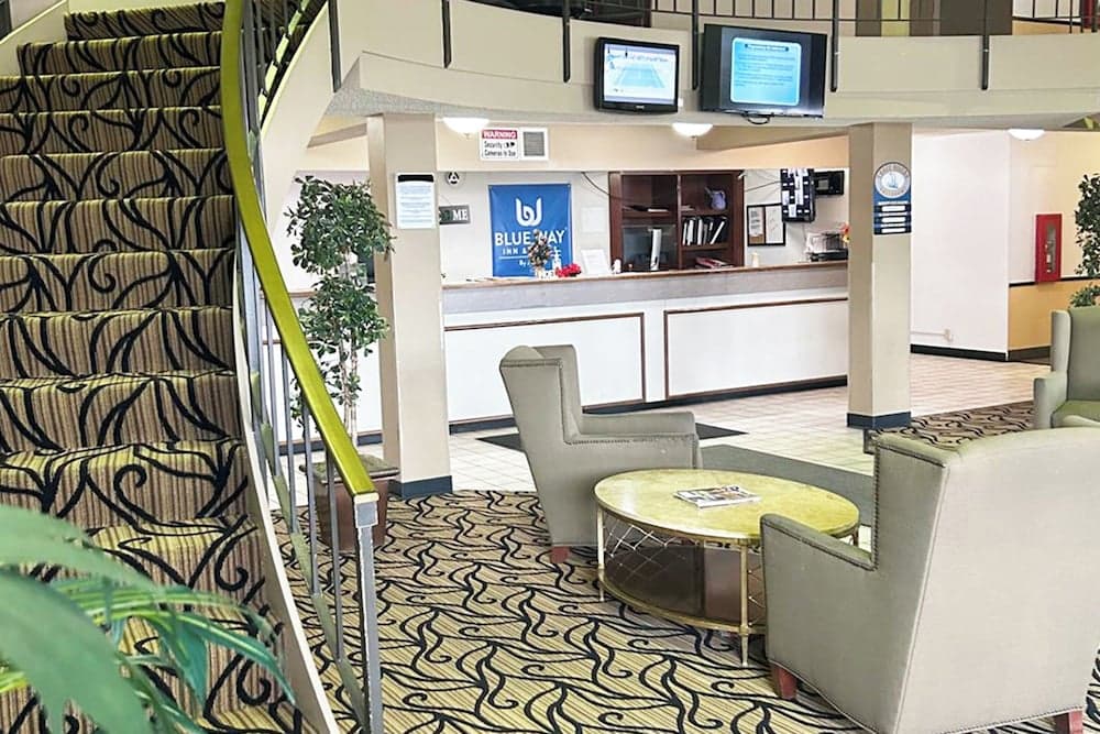 Blue Way Inn & Suites La Crosse gallery photo in La Crosse, WI — image 22