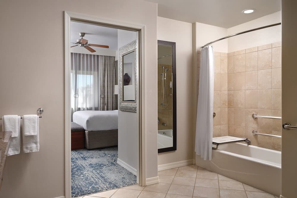 Sheraton Desert Oasis Villas, Scottsdale property views in Scottsdale, AZ — gallery photo 3