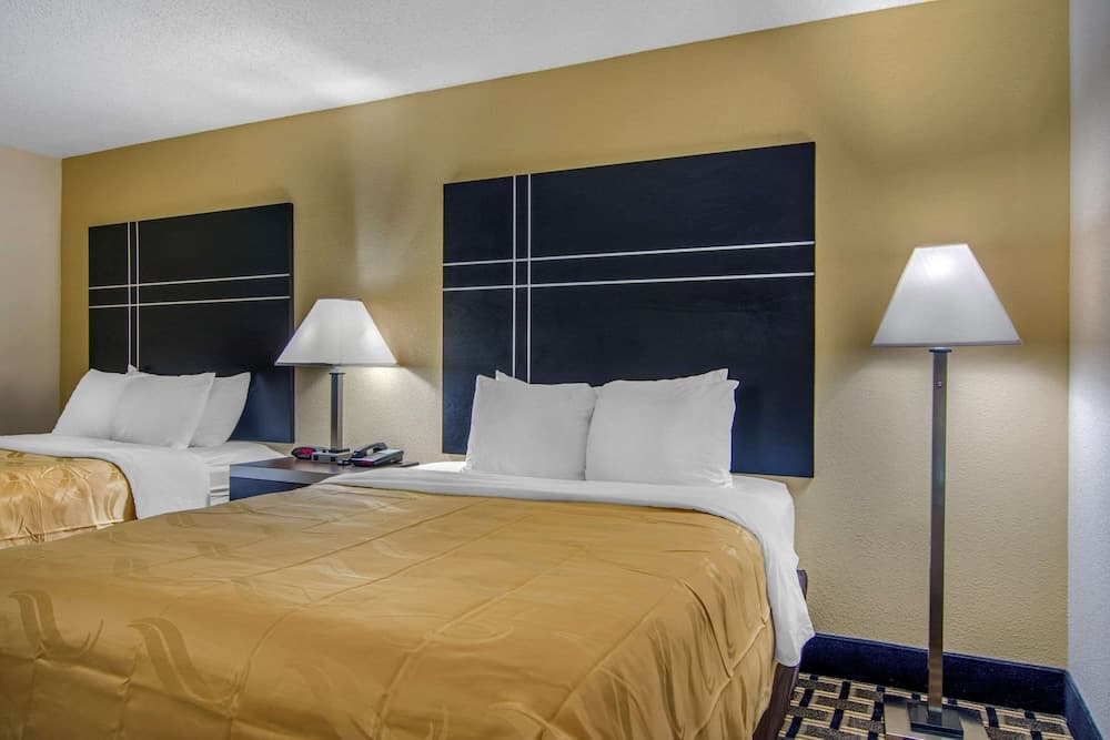 Quality Inn & Suites Union City - Atlanta South property views in Union City, GA — gallery photo 3