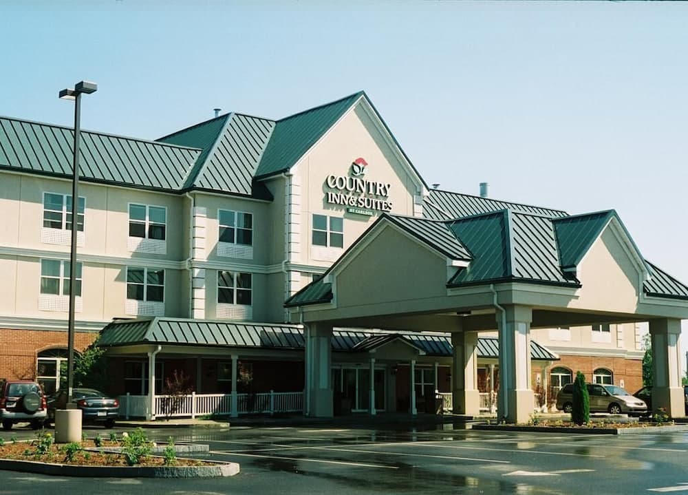 Country Inn & Suites by Radisson, Brockton (Boston), MA featured exterior or lobby in Brockton, MA — similar hotel