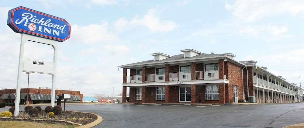 Richland Inn of Columbia — hotel in Columbia, Tennessee