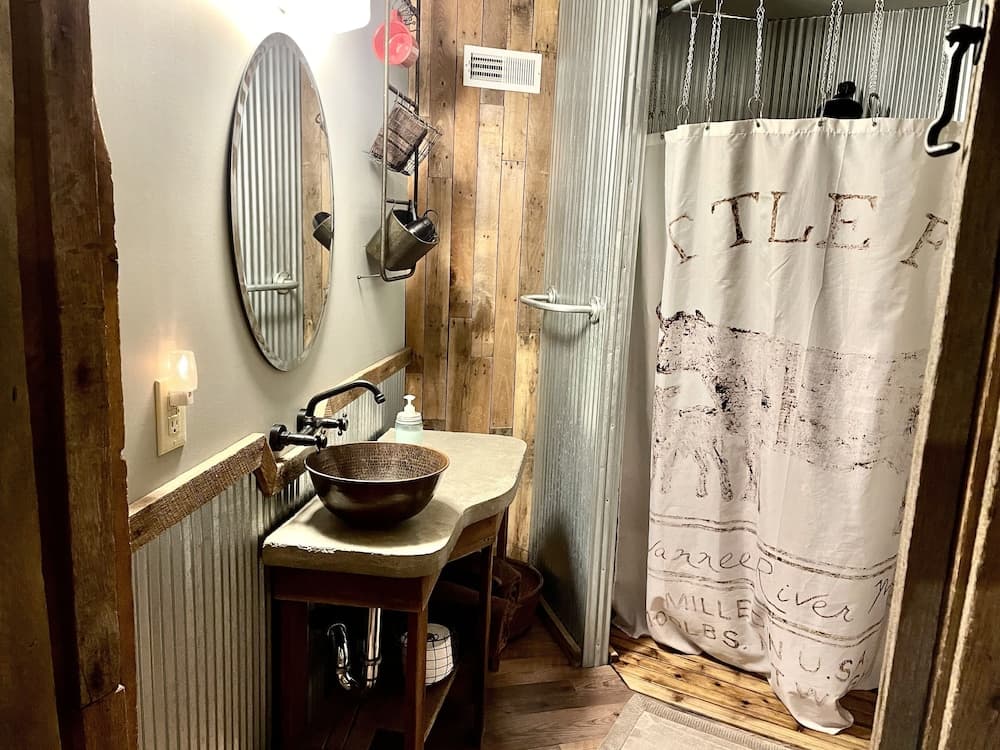 Amish Country Comfort gallery photo in Millersburg, OH — image 17